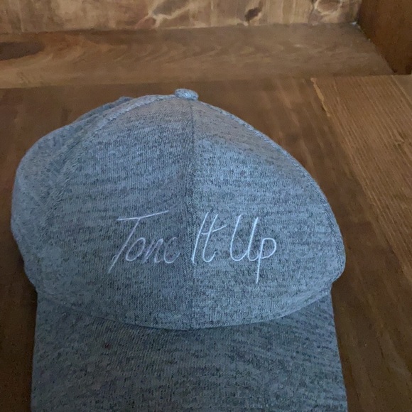 Tone It Up Graphic Unisex Hat Grey White EXCELLENT - Picture 2 of 3